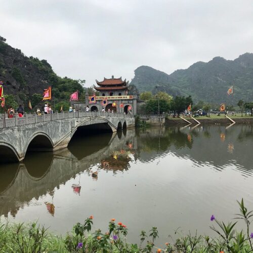 hoa lu